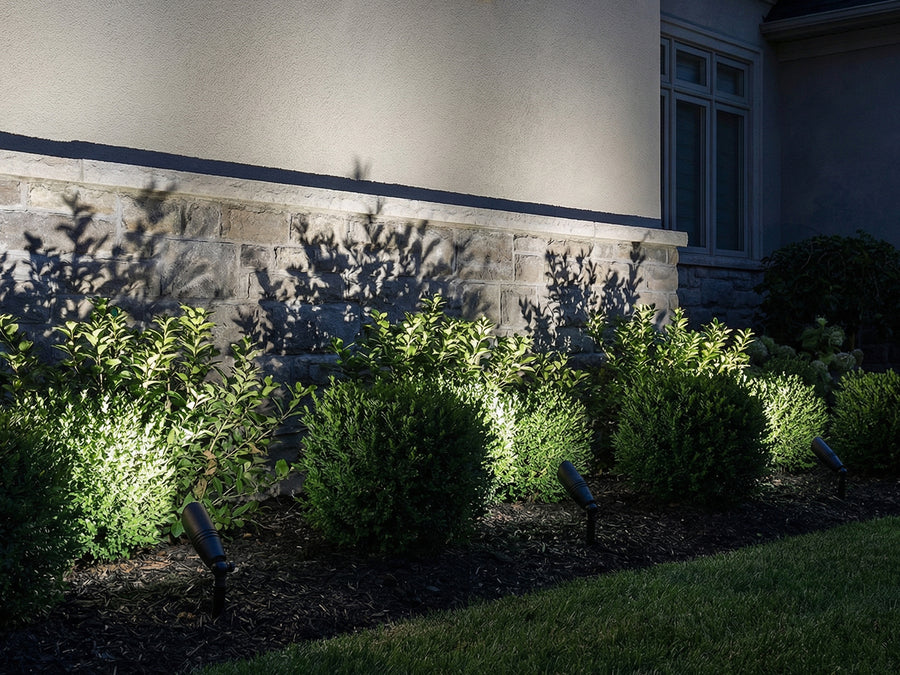 Gardenreet RGBCW Aluminum Spotlight 4 Pack- Lamp Ready 12V Smart Low Voltage LED 2700K-6500K with App & Remote Control (9106) - Application Mobile 2